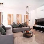 Celeste Apartament