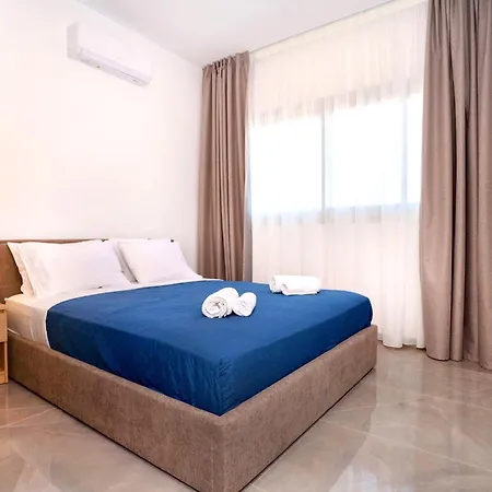 Apartament Celeste *