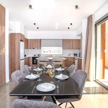 Celeste Apartament Limassol